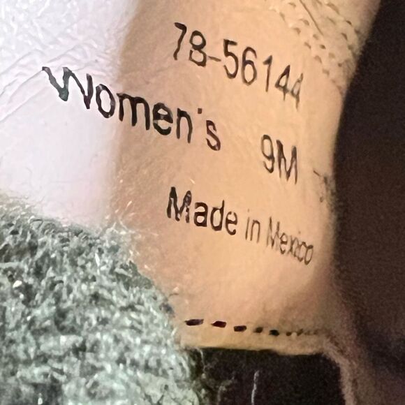 Johnston Murphy Women's Boot Sz 9 Block Heel Snakeprint Bk Leather Chelsea $228 - Picture 7 of 8